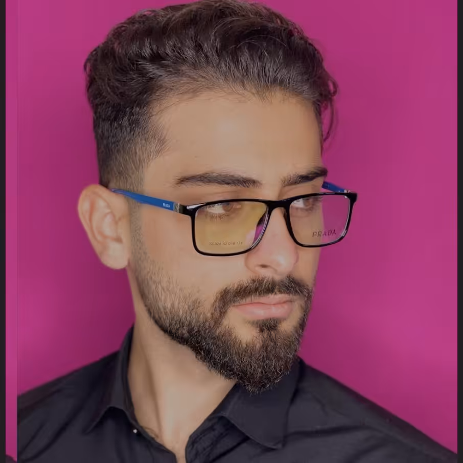 عینک طبی مردانه مستطیلی برند PRADA
