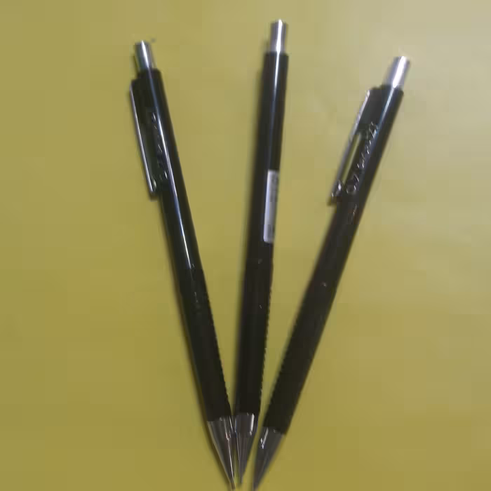 مداد فشاری هفت دهم ساکورا خیام شمالی نوشت افزار پاکزادی