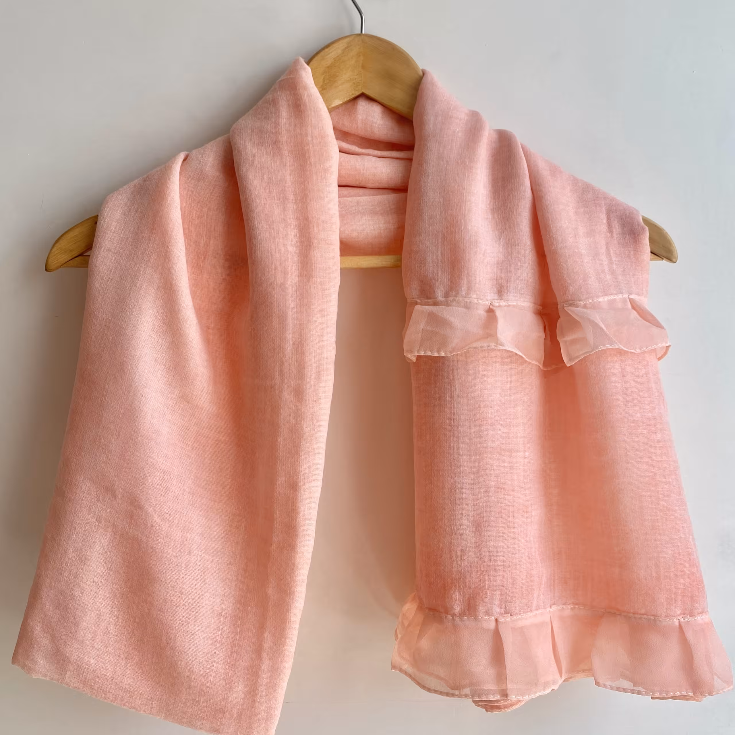 شال نخی دور دوز شده رنگ صورتی با ارسال رایگان و تخفیف ویژه 