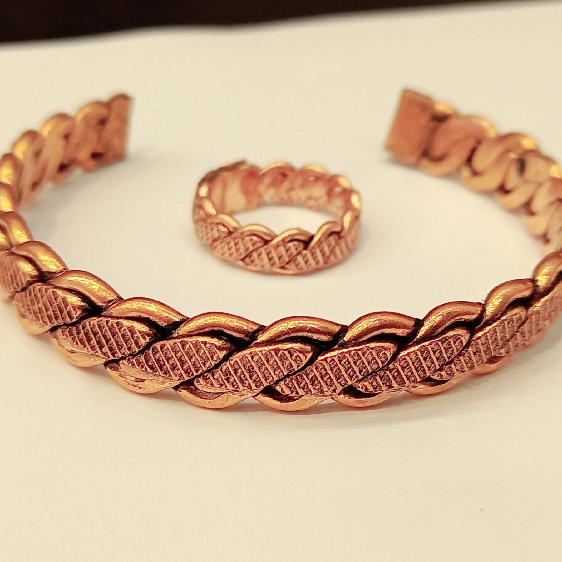 دستبندوانگشتر مس کارتیر