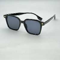 عینک افتابی زنانه ومردانه مارک جنتل مانستر کد 05(شیشه مشکی)