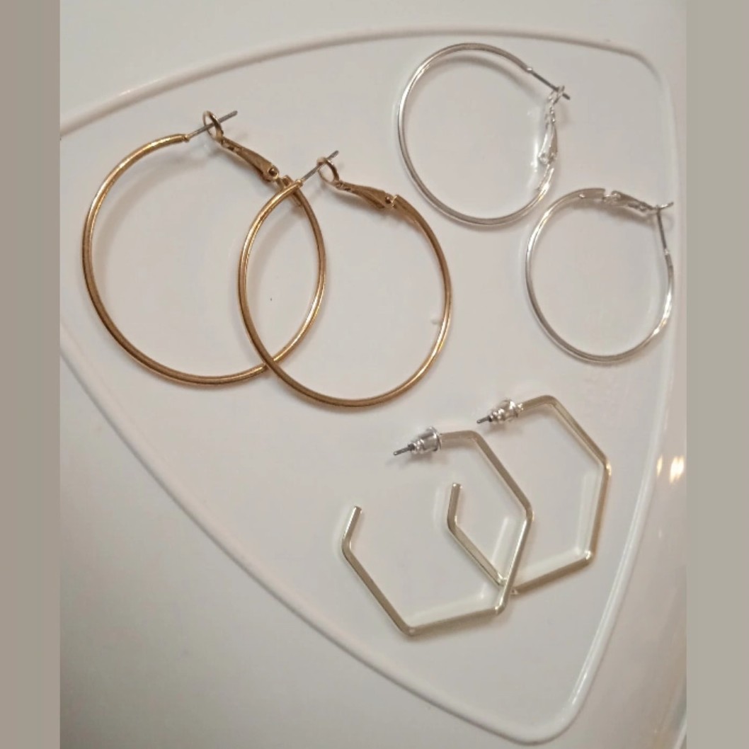 گوشواره حلقه ای و مربع