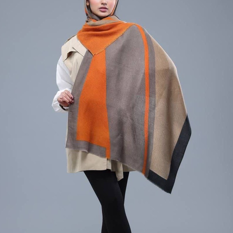 شال موهر پاییزه وزمستانه ساده و دارای رنگبندی جذاب