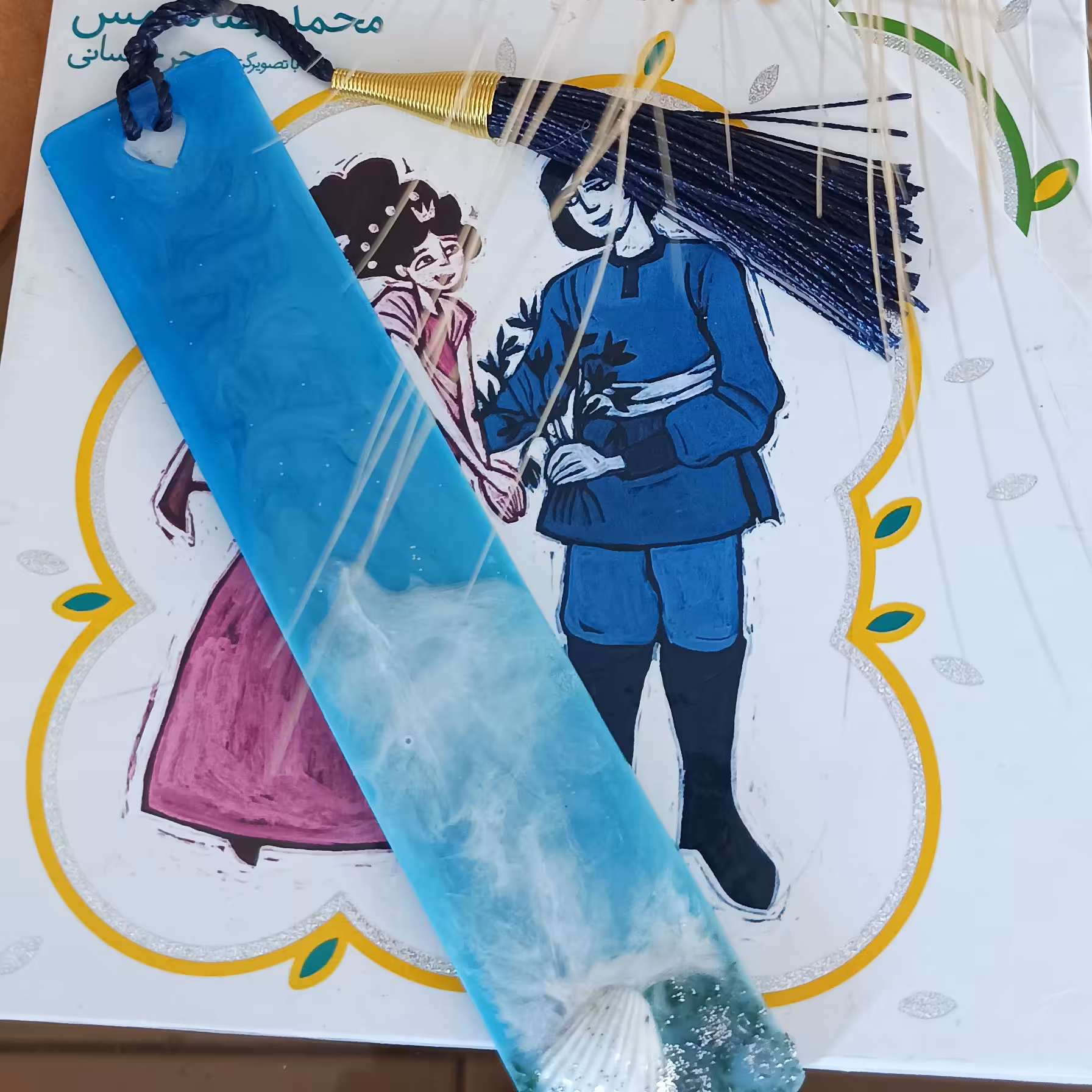 بوکمارک جذاب رزینی.  قابل سفارش در رنگ و طرح مورد نظر شما