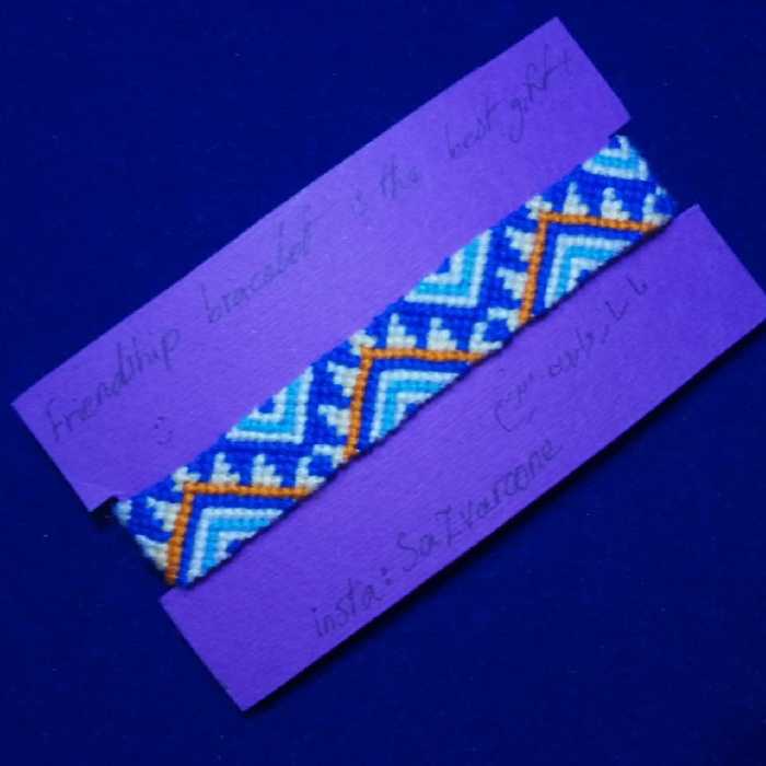 دستبند دوستی بافت مدل سنتی