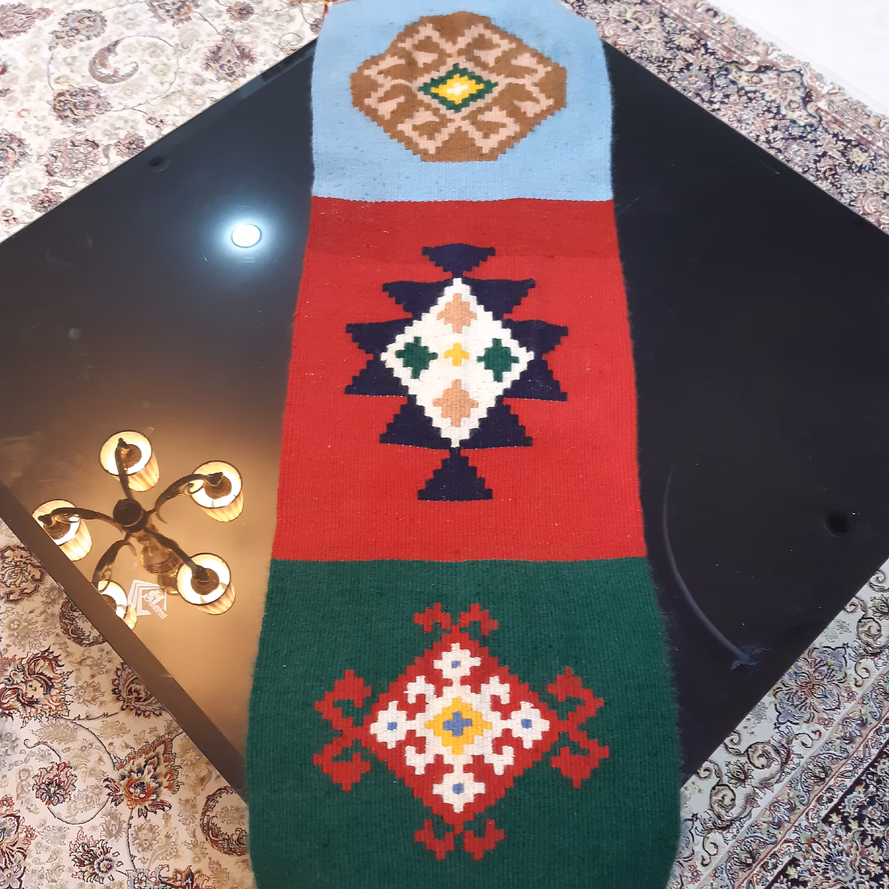 رومیزی دست باف طرح گلیم