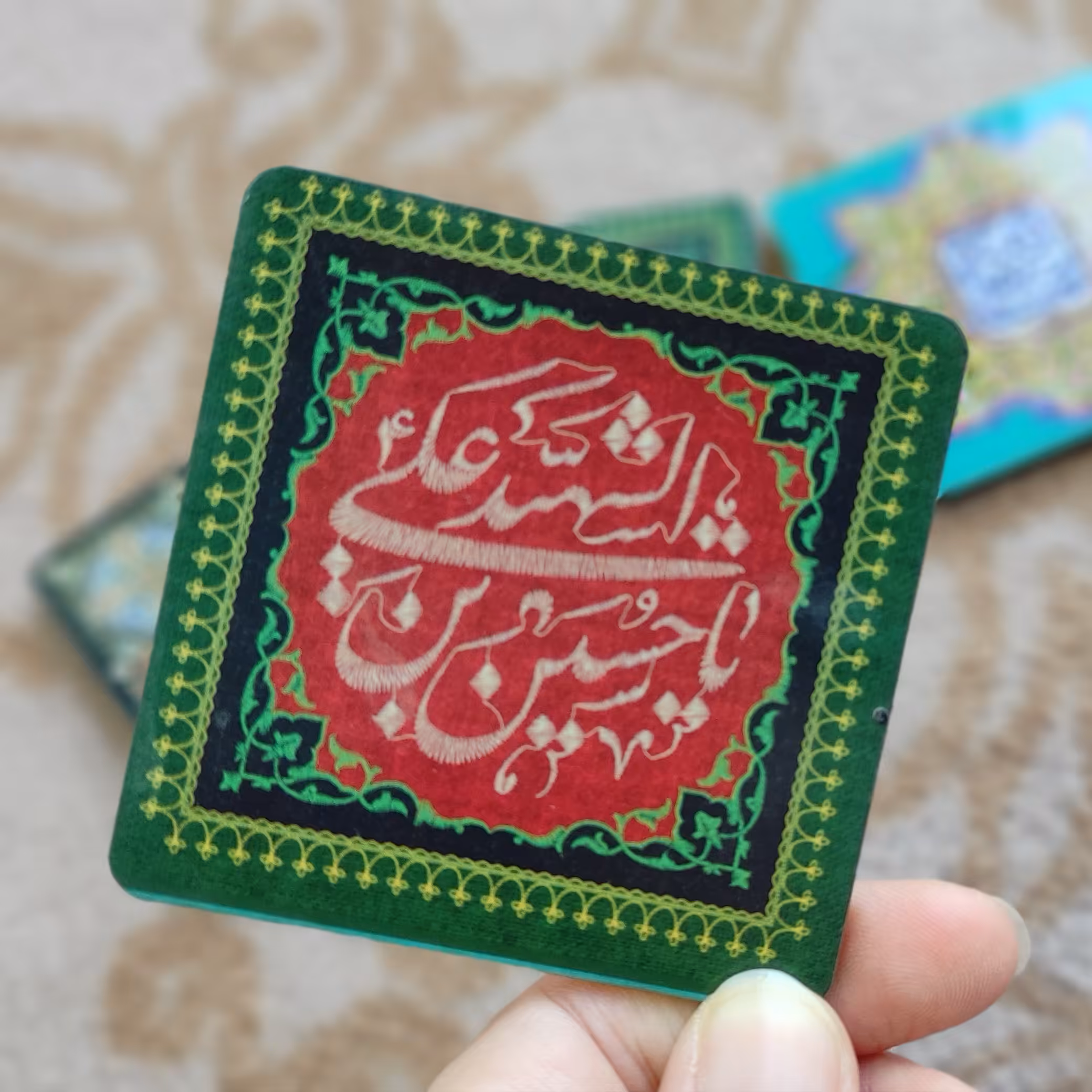 مگنت چوبی طرح محرمی چاپ عالی . کیفیت عالی . محکم .