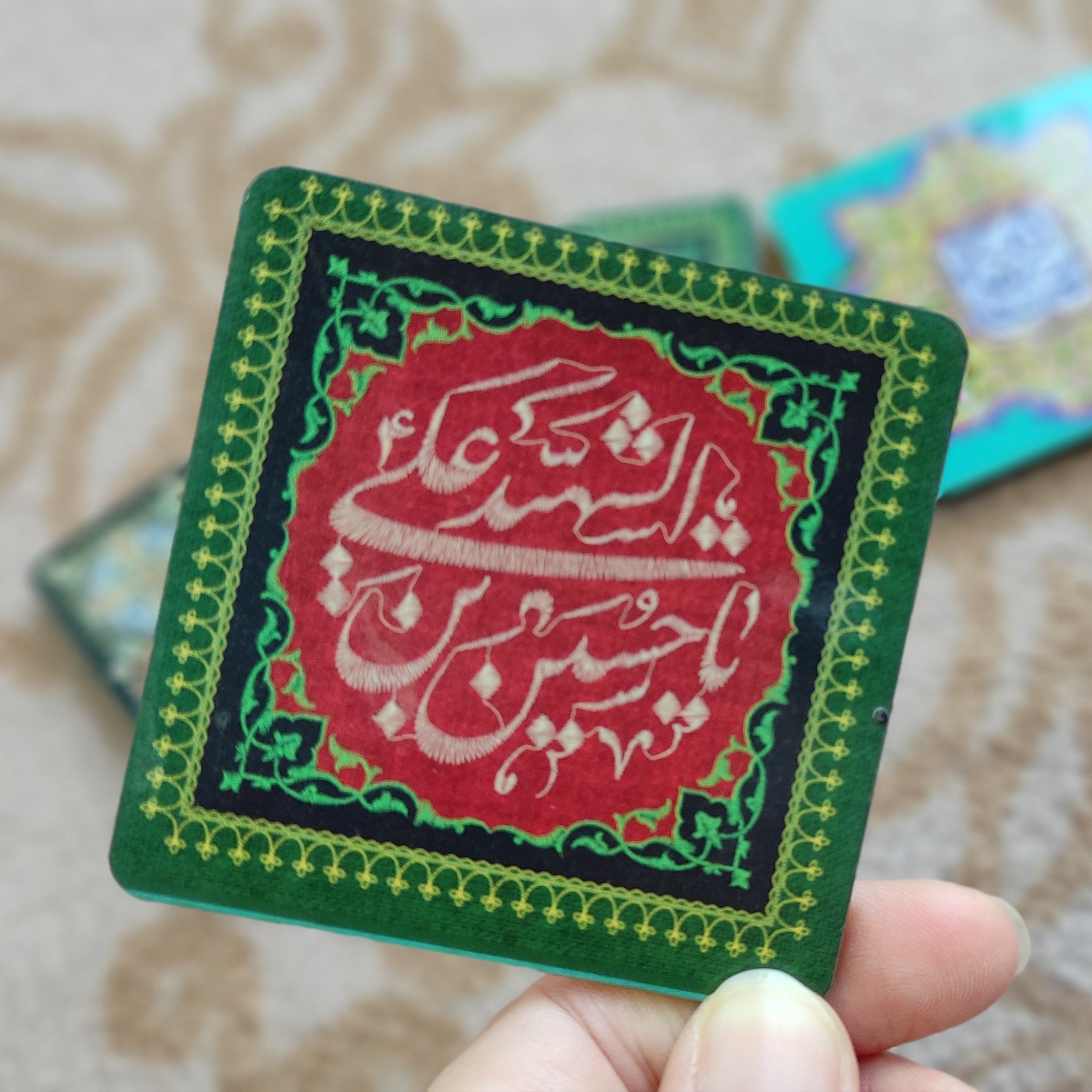 مگنت چوبی طرح محرمی چاپ عالی . کیفیت عالی . محکم .