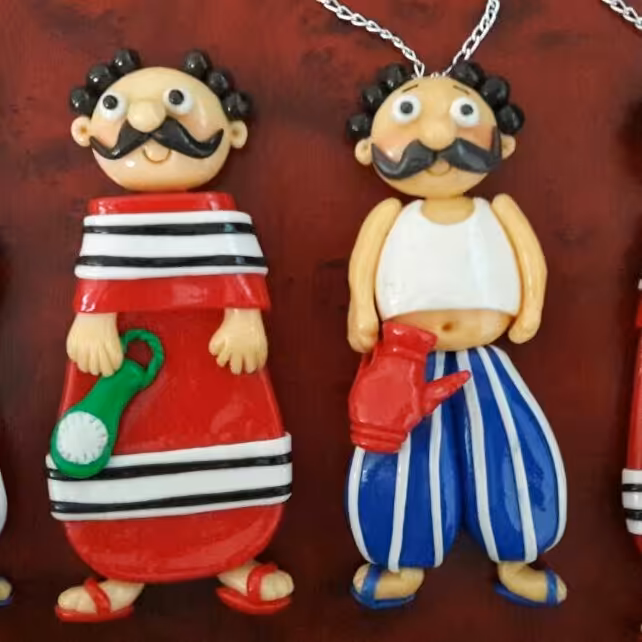 آویز حمام و دستشویی