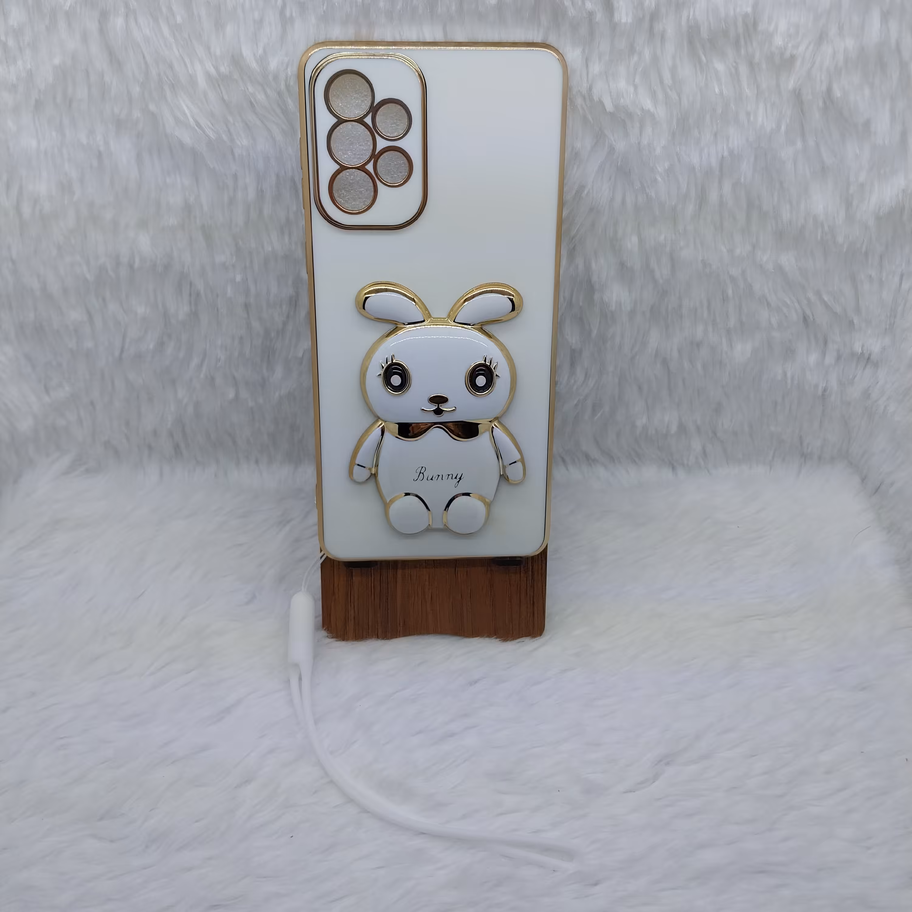 گارد (قاب) گوشی دخترانه A73 مدل مای کیس خرگوشی با بند سیلیکونی رنگ سفید مناسب گوشی Samsung A73 
