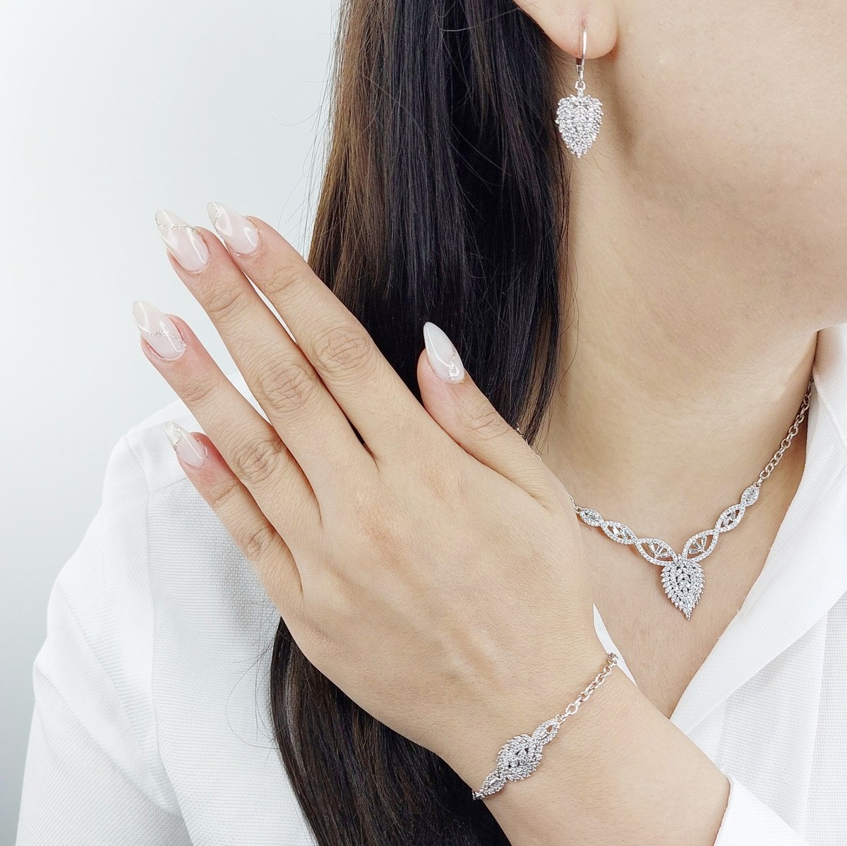 سرویس جواهری نقره ای آویز دار با کد 11129