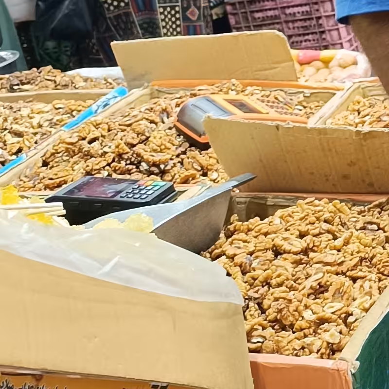 مغزگردو صبحانه ای و خورشتی  1کیلو