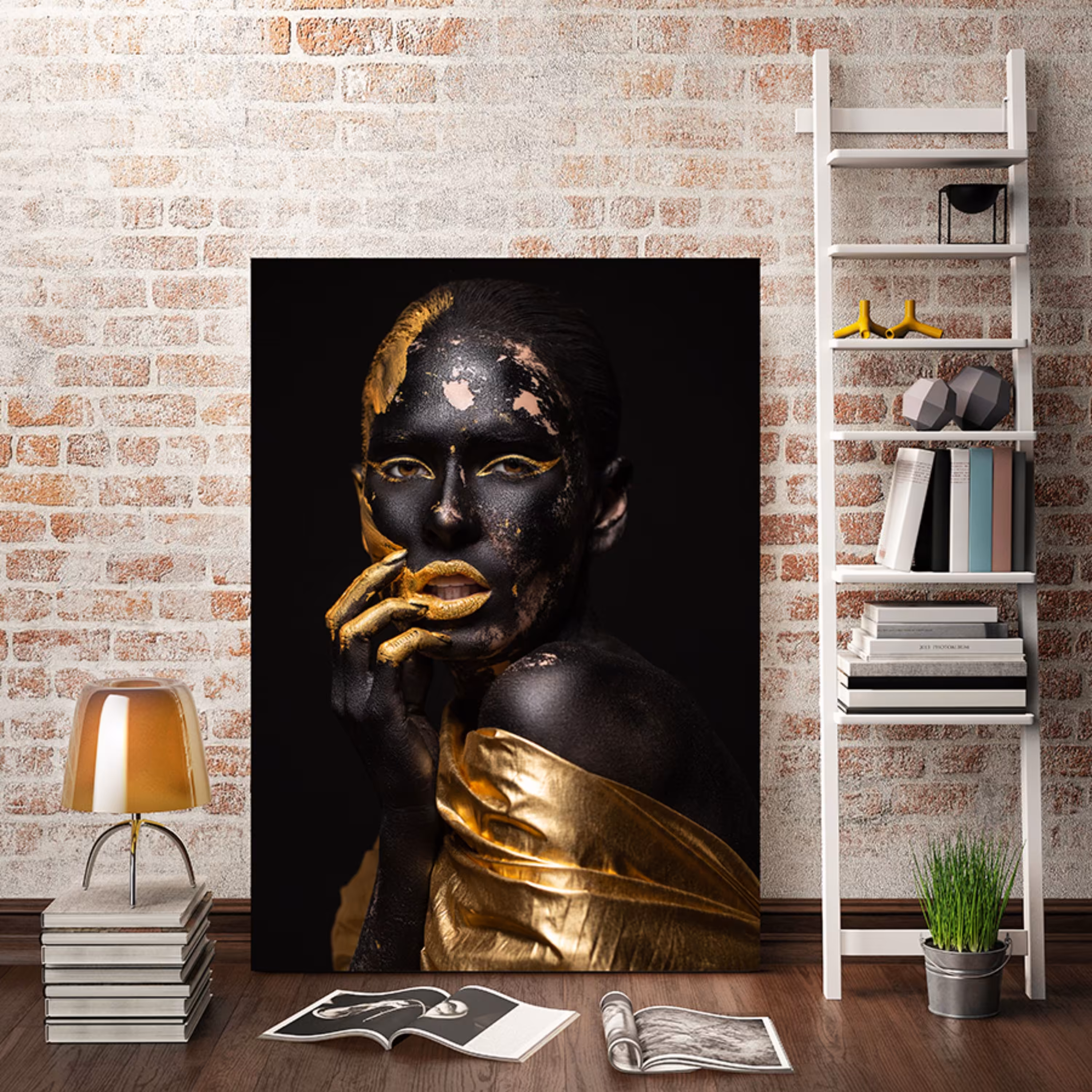 تابلو بوم طرح زن طلایی 2