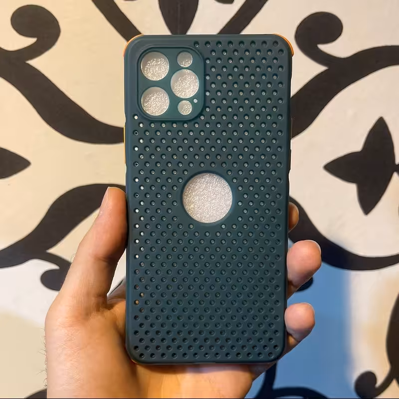 کاور مدل d22 مناسب برای گوشی موبایل اپل iPhone 12 Pro