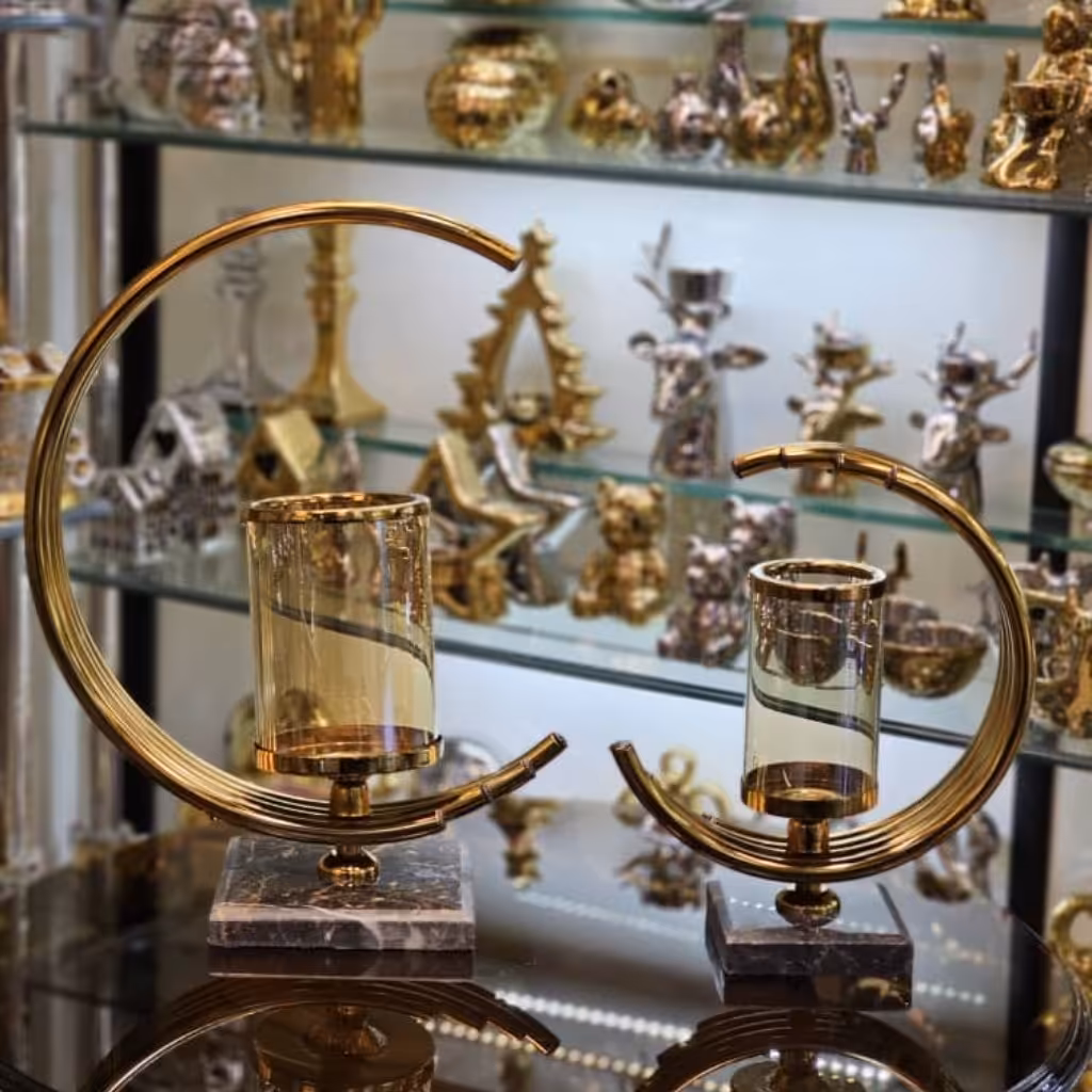 دو عدد شمعدان مدل هلال ماه ، بشیار جدید و شیک ، در سه رنگ طلایی نقره ای و سیلور