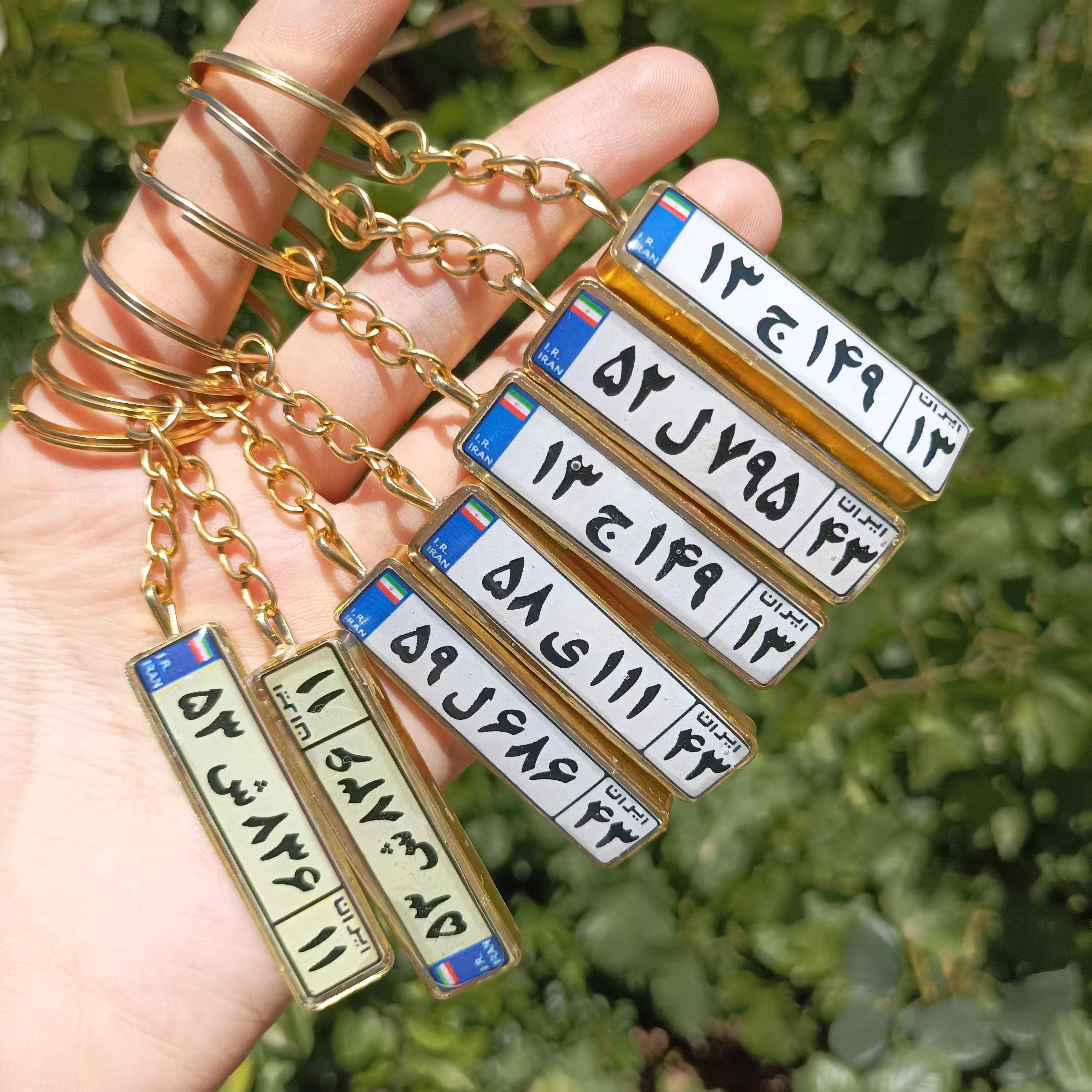 سرکلیدی باپلاک و متن دلخواه شما باهرمتن و پلاک قابل اجراس