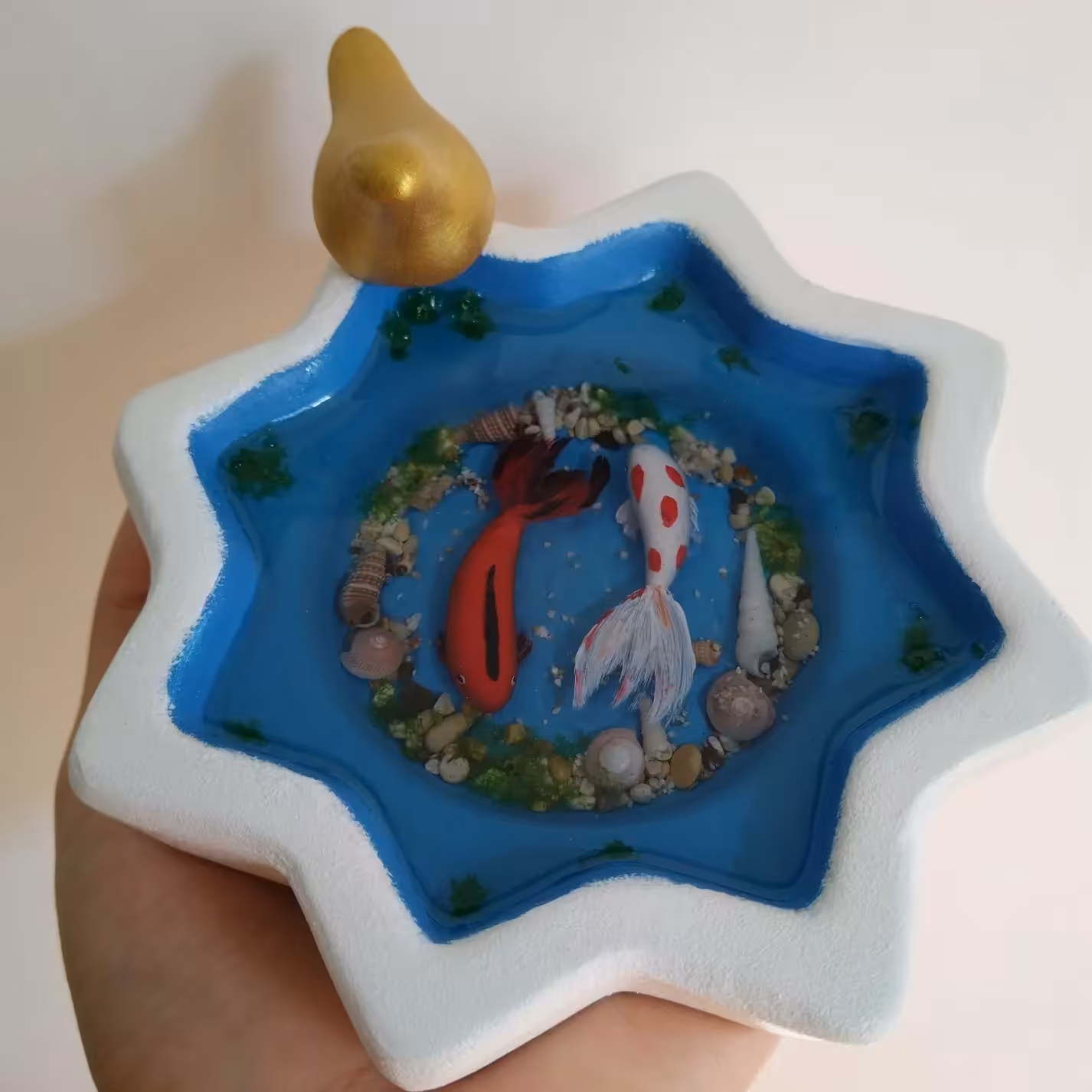 حوض ماهی رزینی سه بعدی 