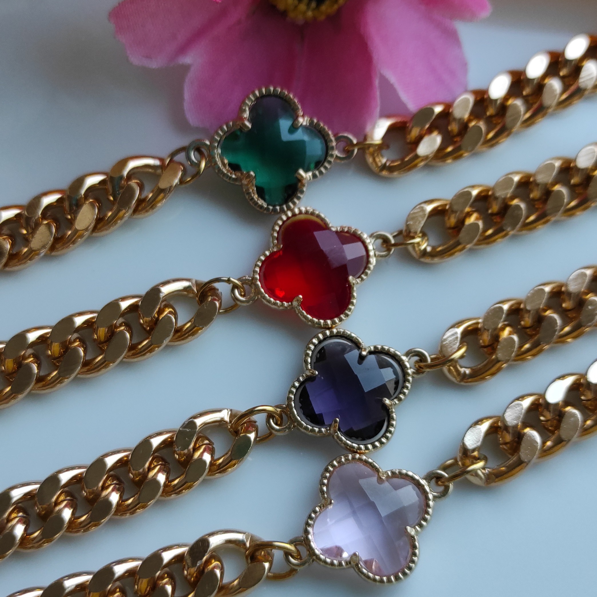 دستبند کارتیر پلاک متصل آبکاری استیل رنگ ثابت