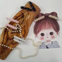 گیره  مروارید دوزی .در رنگبندی