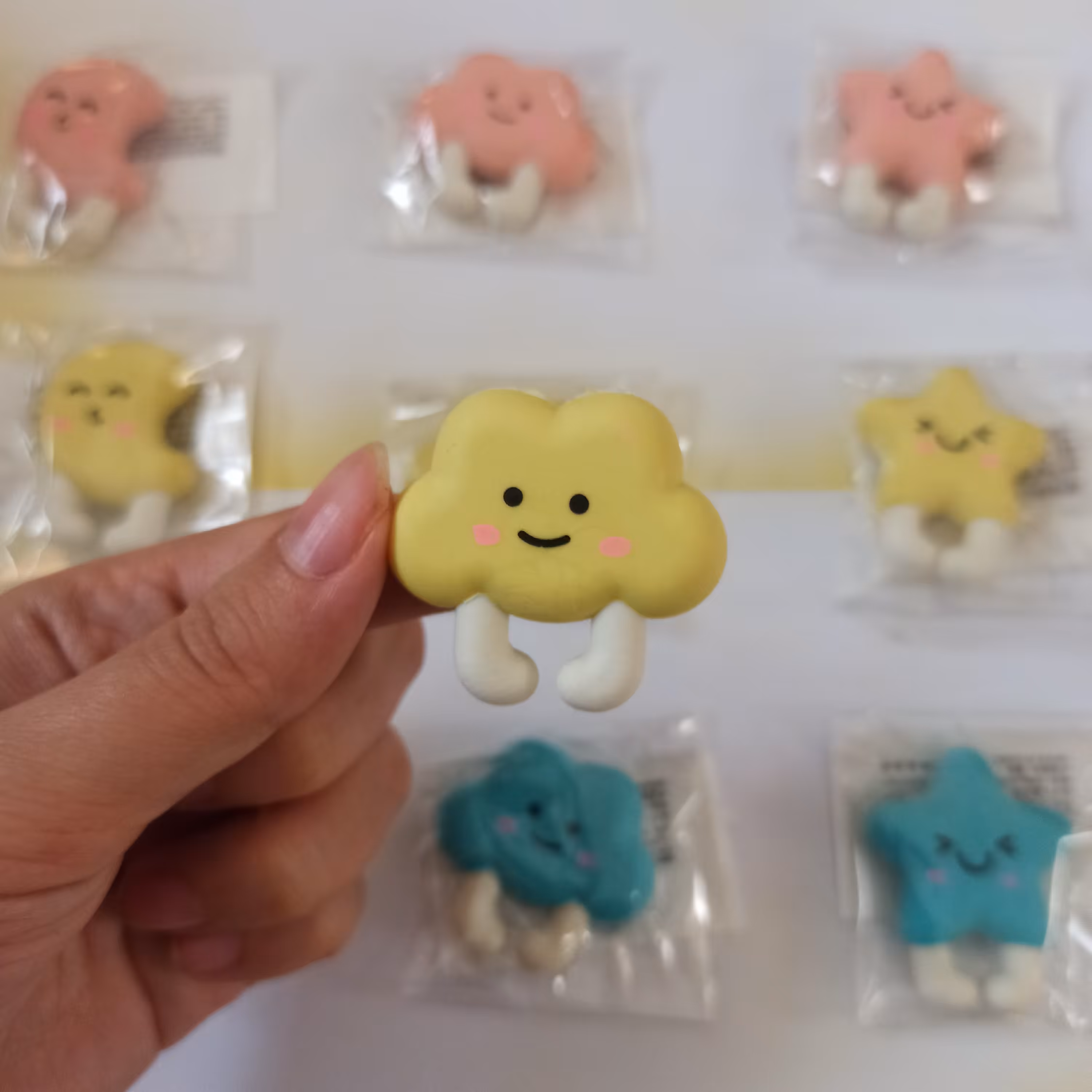 پاکن ماه و ستاره و ابر،  سایز 3*2، بسیار تمیز  پاک میکنه