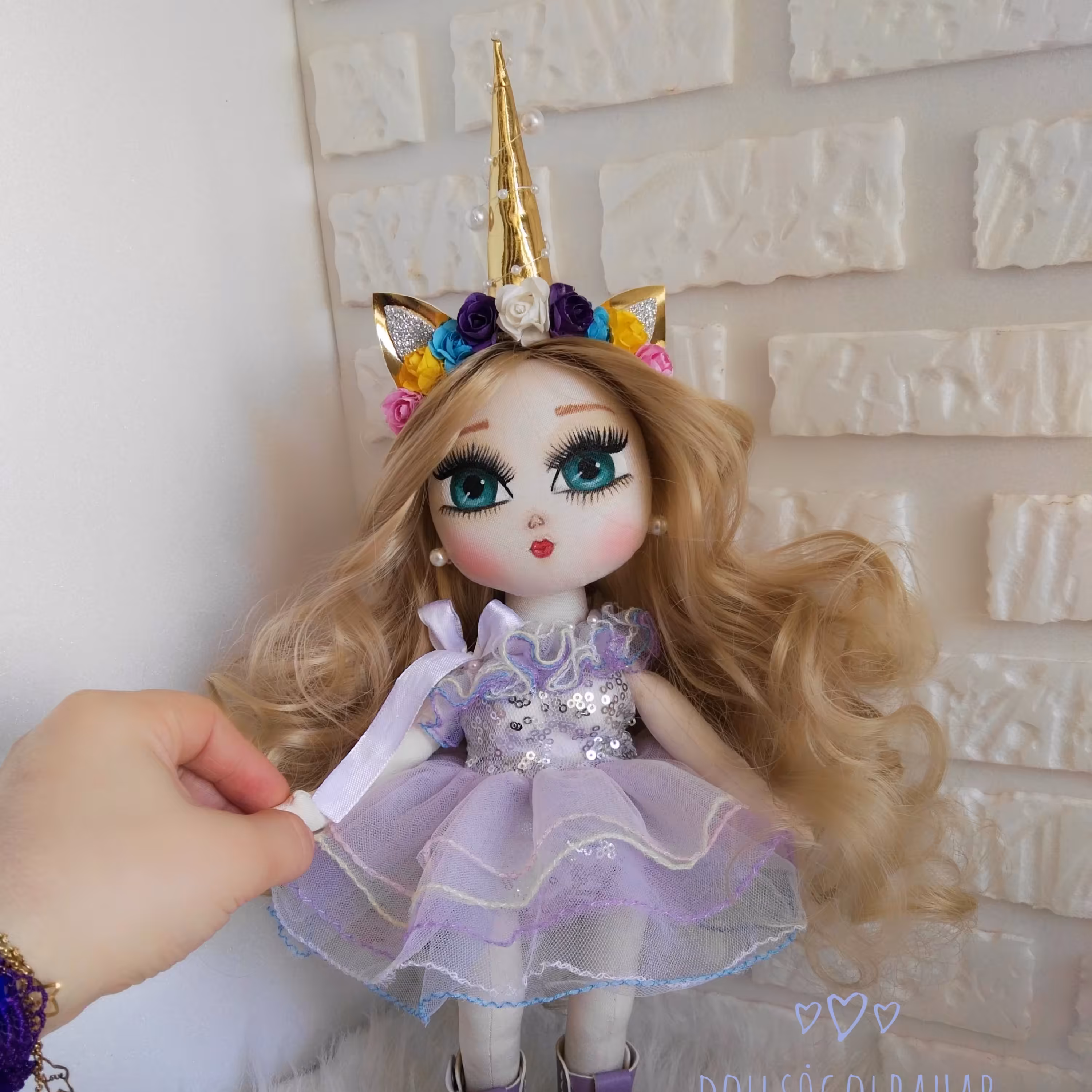 عروسک پارچه ای تکشاخ