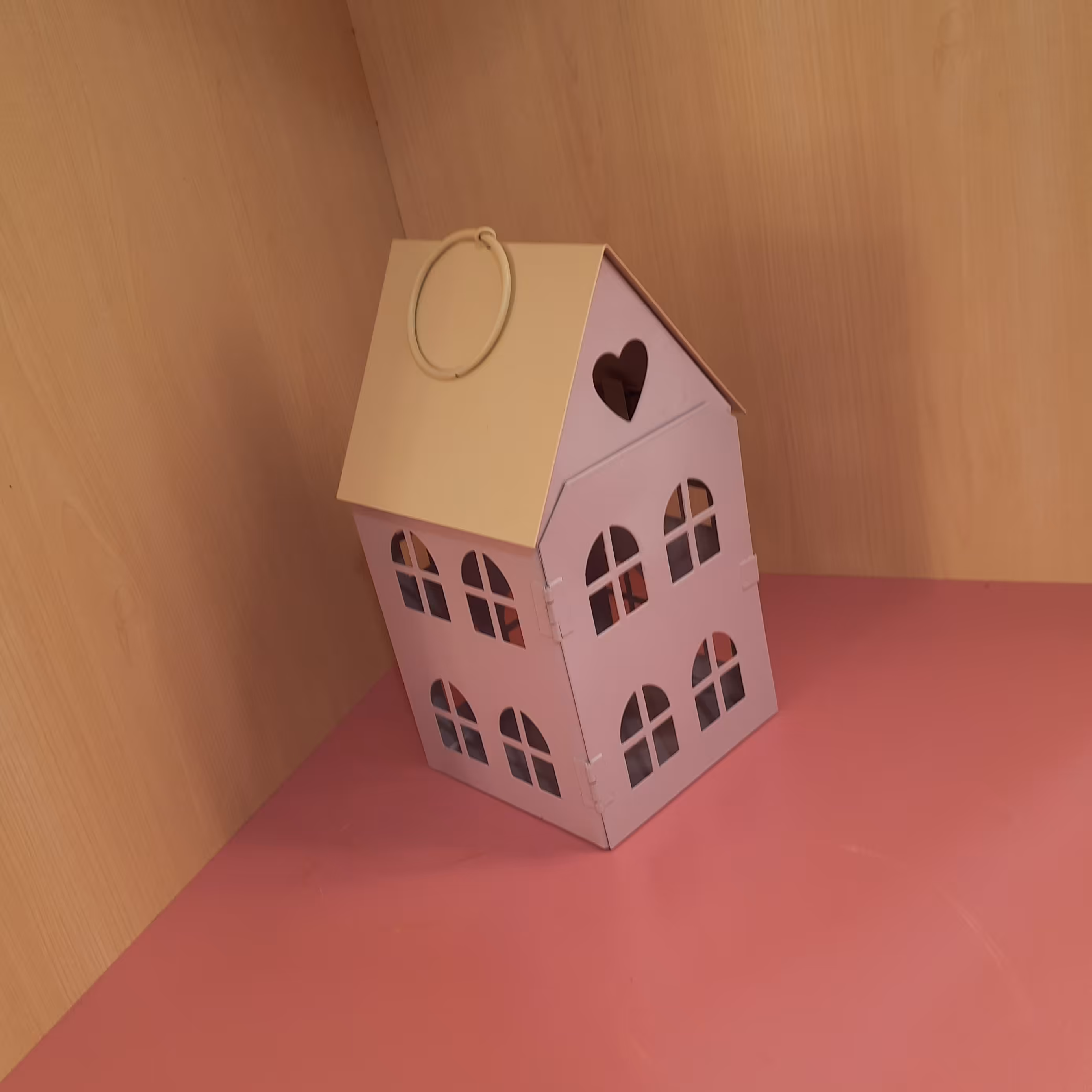 جا شمعی دکوری طرح کلبه  فلزی 