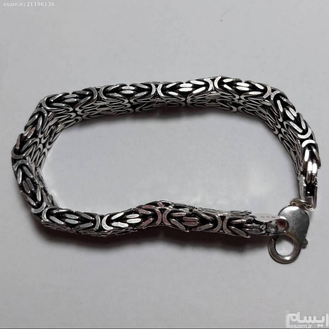 دستبند طرح ماری پهن (عرض 15میلی) کاری شیک وکمیاب سنگین (22سانت)