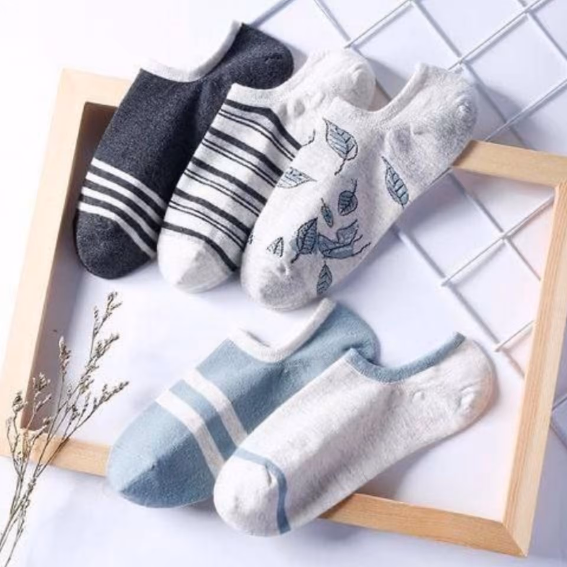 جوراب مچی طرح‌دار