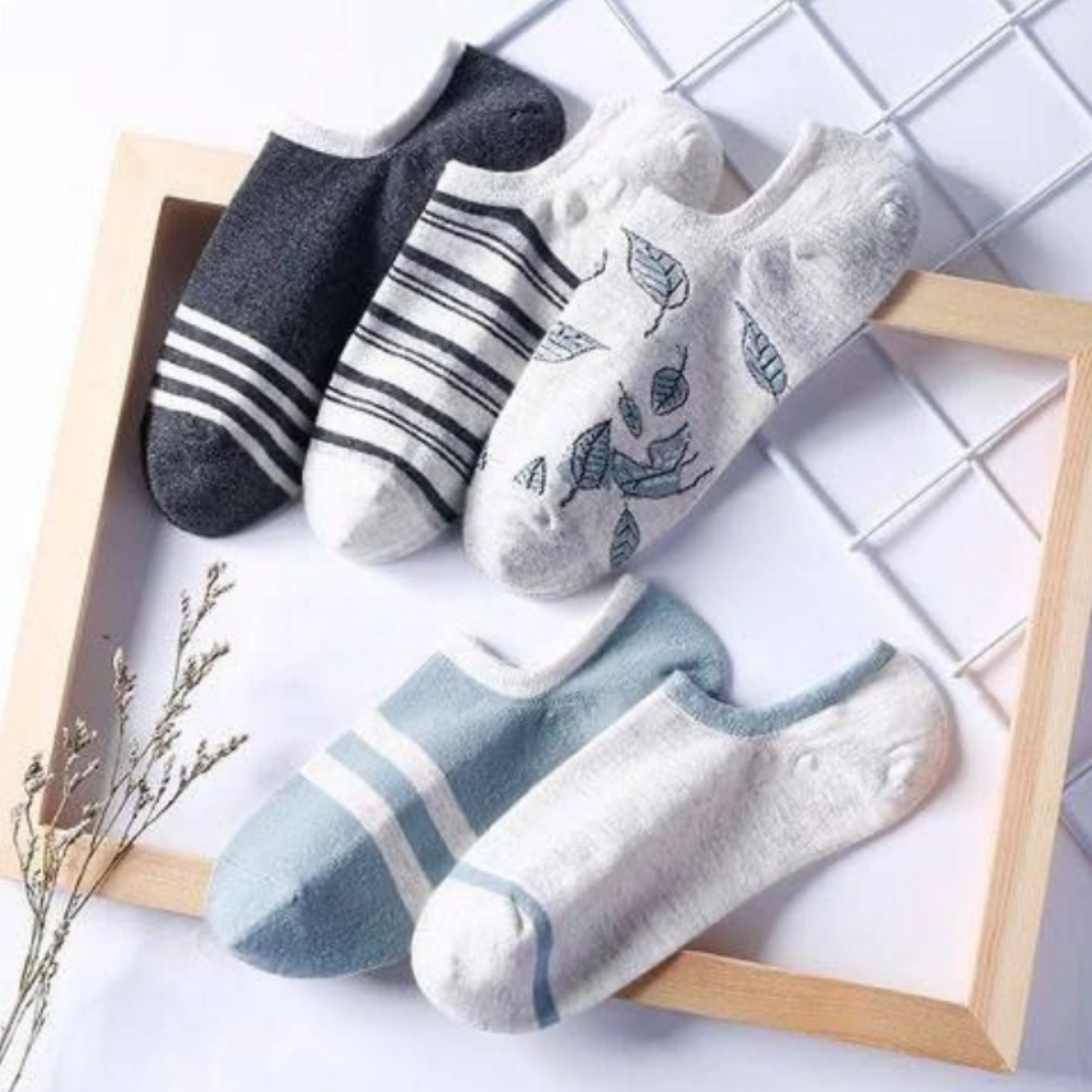 جوراب مچی طرح‌دار