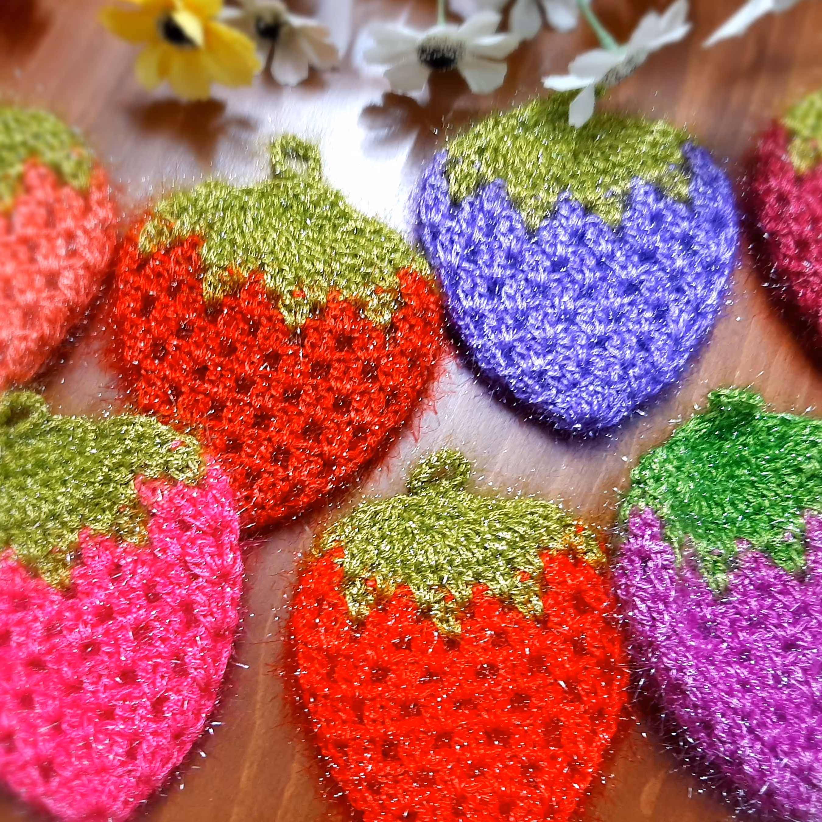 اسکاچ  باکیفیت در رنگ های متنوع  مدل توت فرنگی