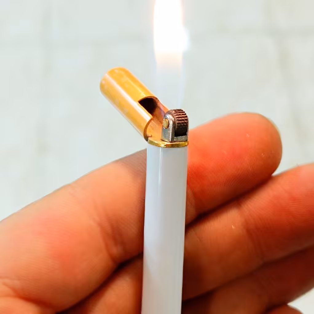 فندک با طرح سیگار