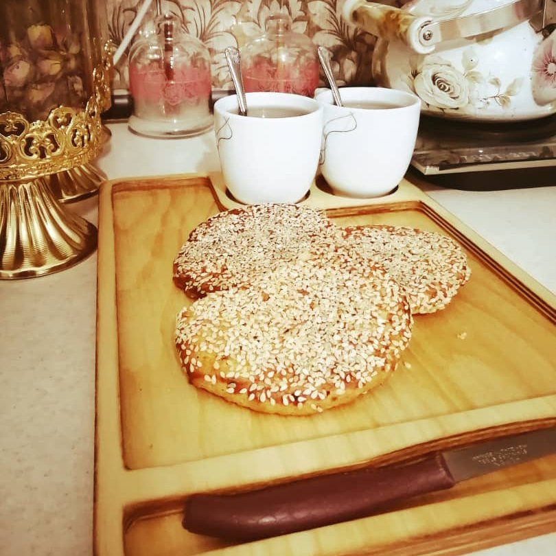 کلوچه سنتی لارستان (تافتون و بتنور)