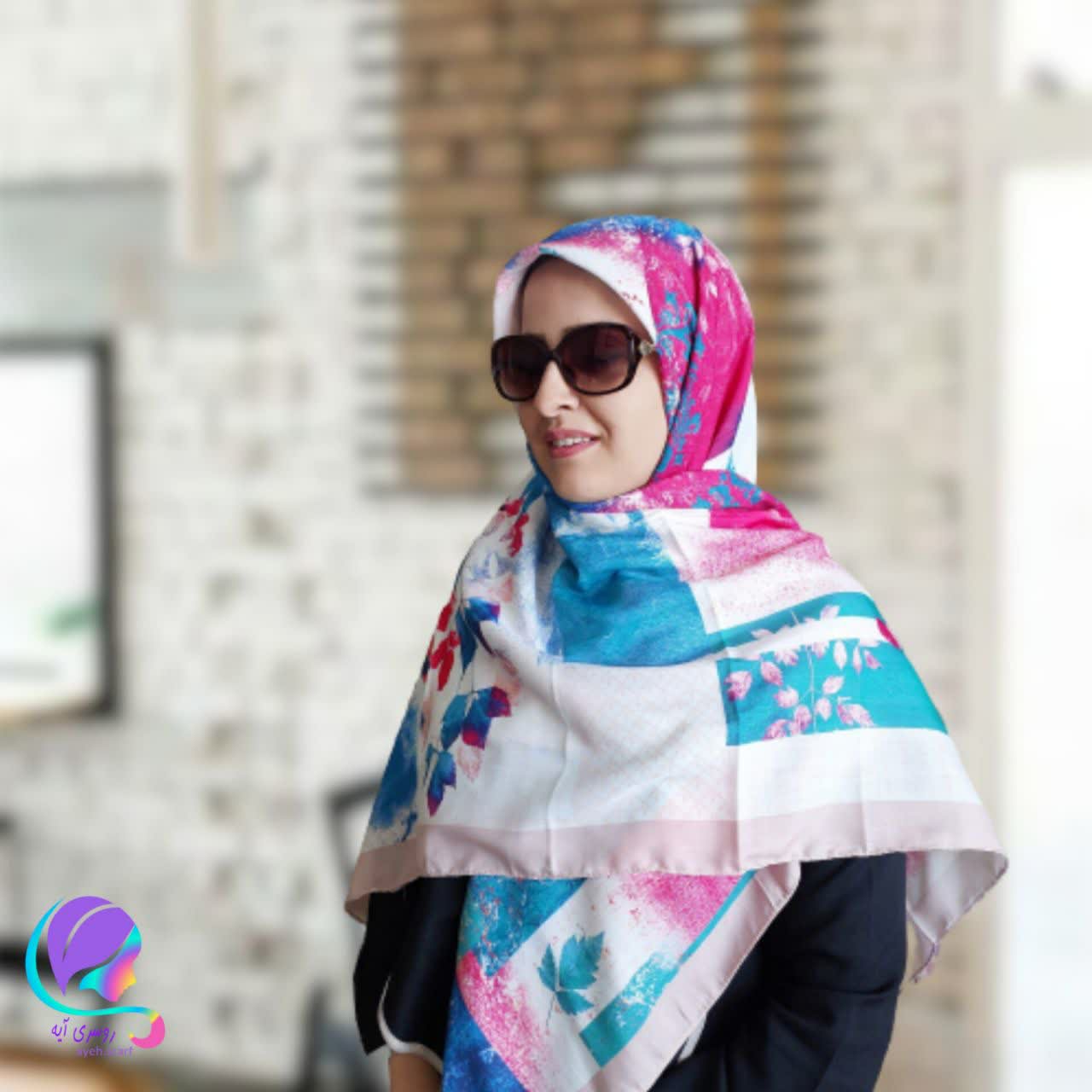 روسری شاد صورتی آبی
