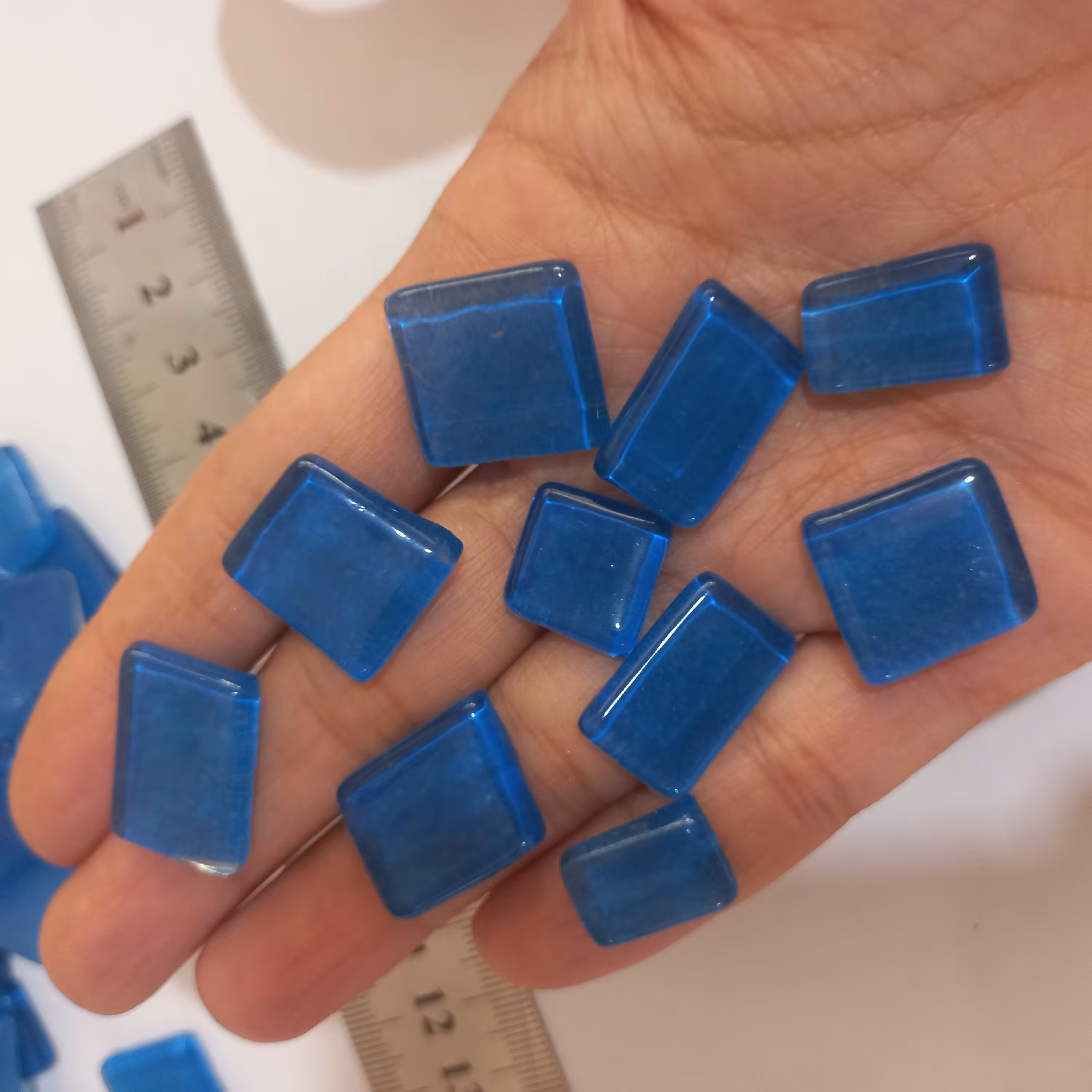 کاشی شیشه ای آبی مخصوص هنر موزاییک بسته پنج عددی