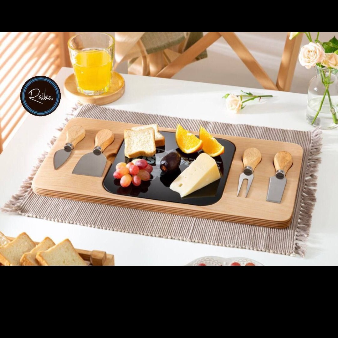تخته سرو صبحانه از جنس چوب و شیشه به همراه چهار عدد کارد پنیرطول 41س در عرض 21س