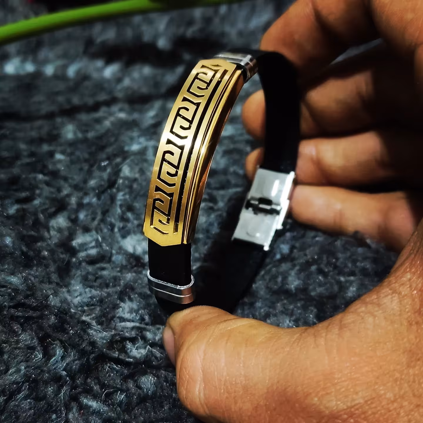 دستبندچرم اسپورت