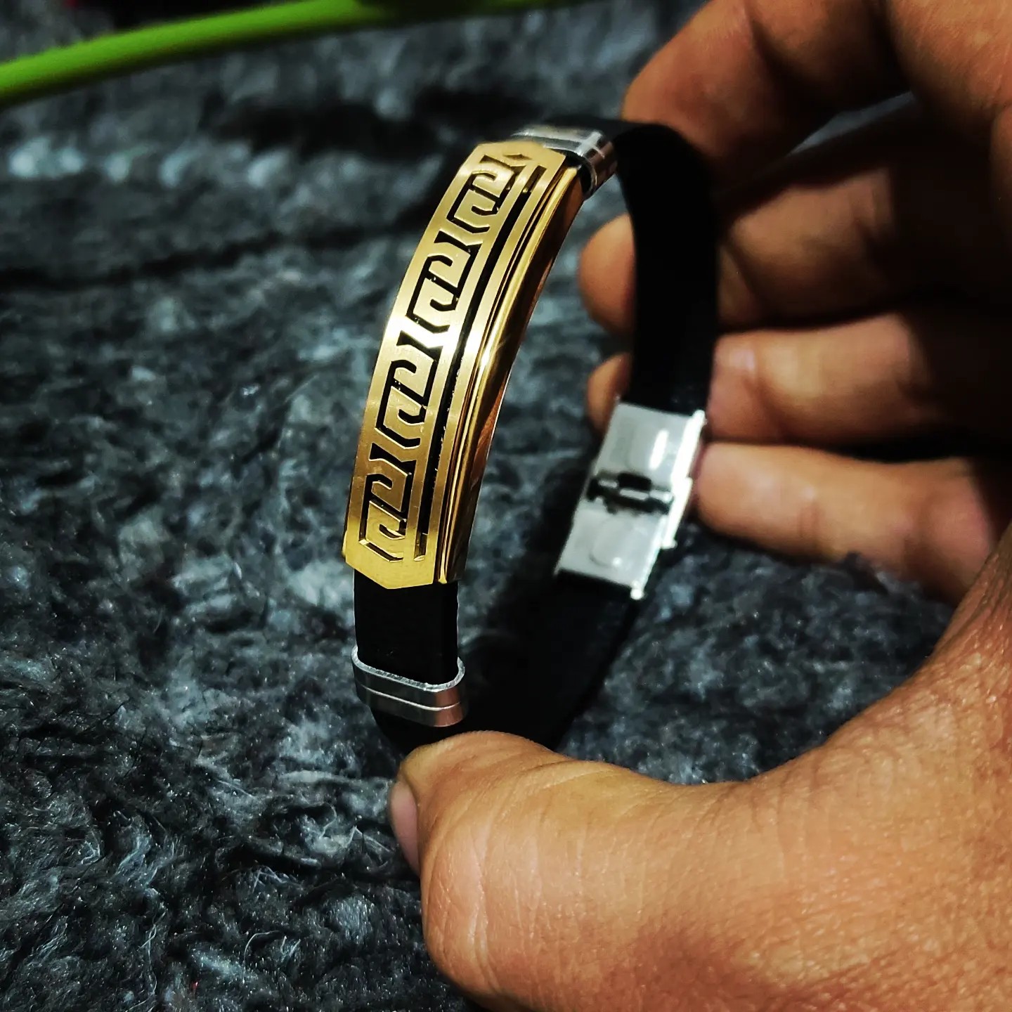 دستبندچرم اسپورت