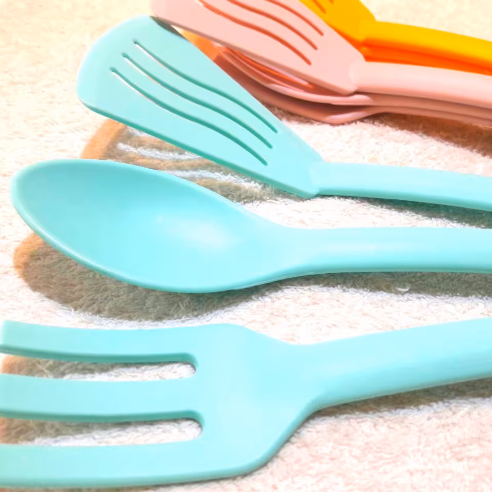 ست کفگیر ملاقه پلاستیکی  تایلندی سه تکه رنگی