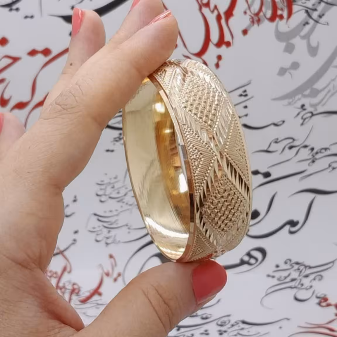 النگو تکپوش طلاروس