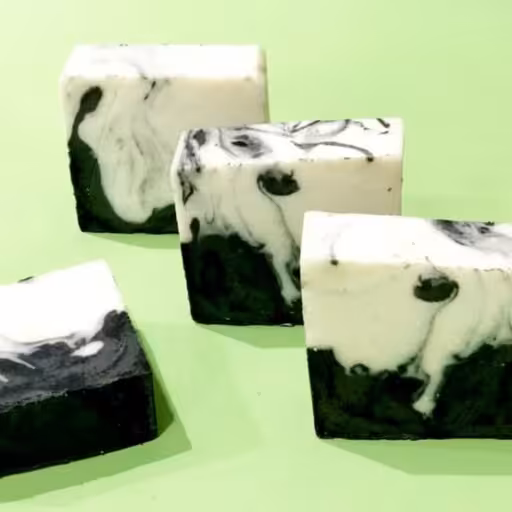 صابون سفیداب زغال بلوکی فدک (80 گرم)
