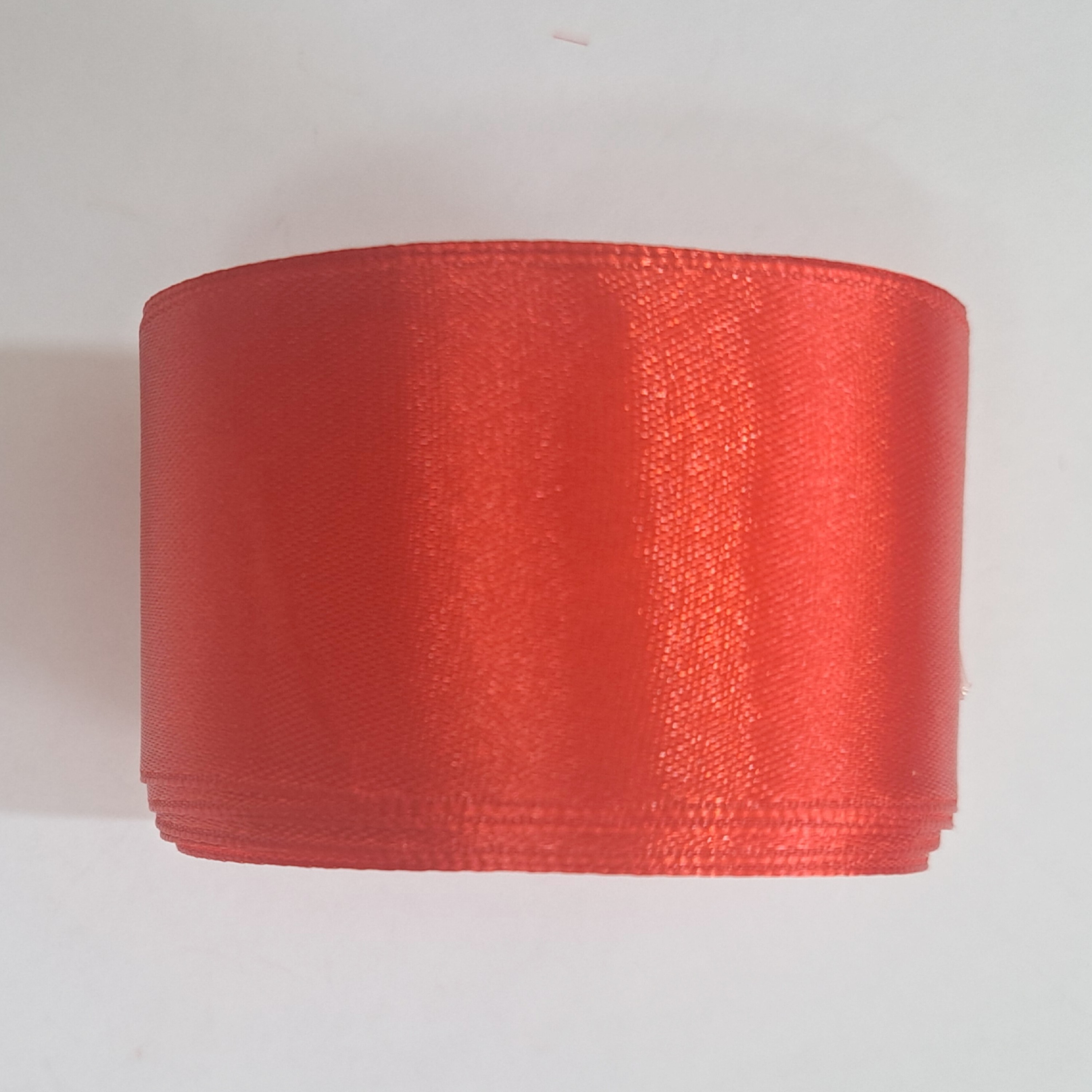 روبان ساتن قرمز عرض4  رول 4متری