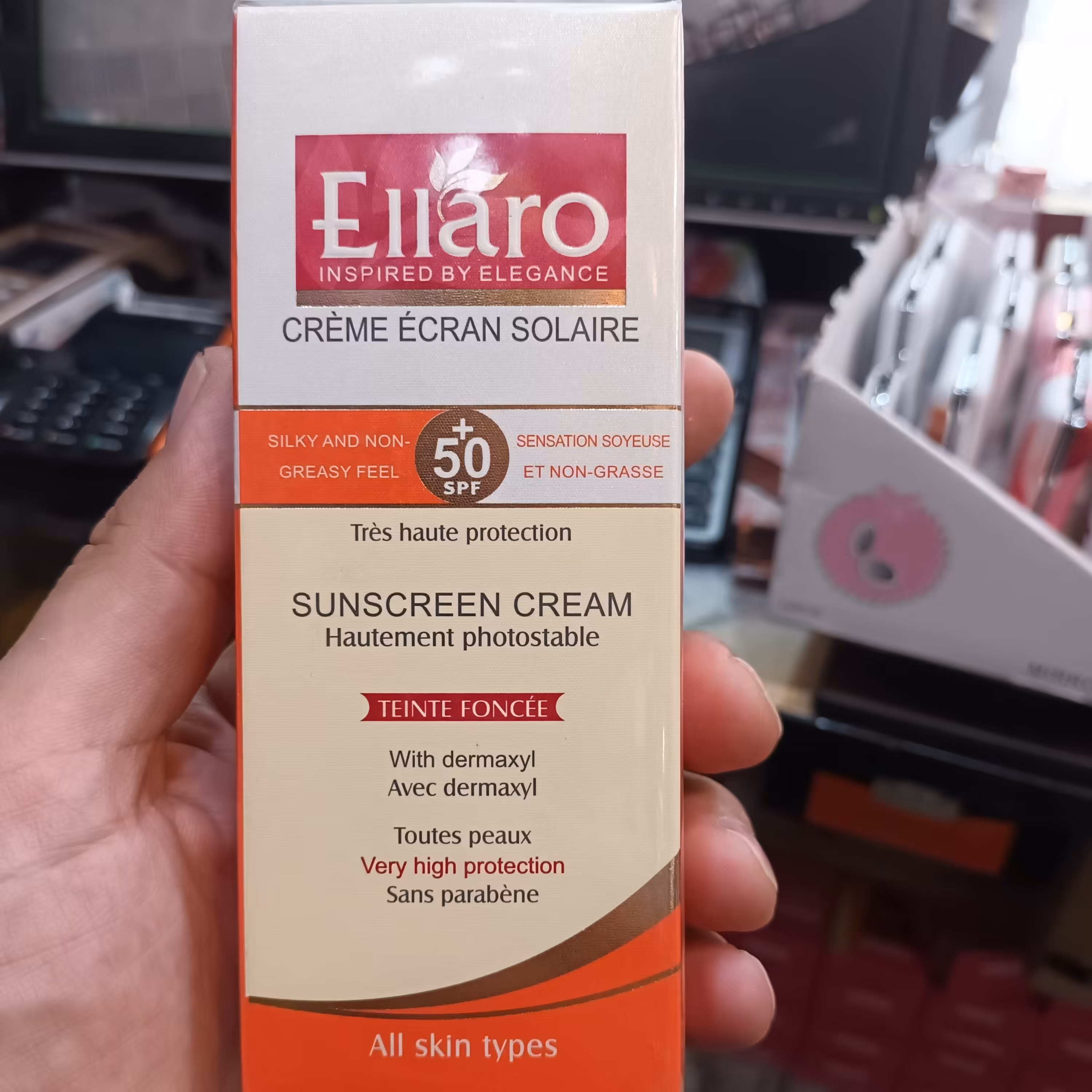 کرم ضدآفتابspf50 انواع پوست بژ طبیعی الارو