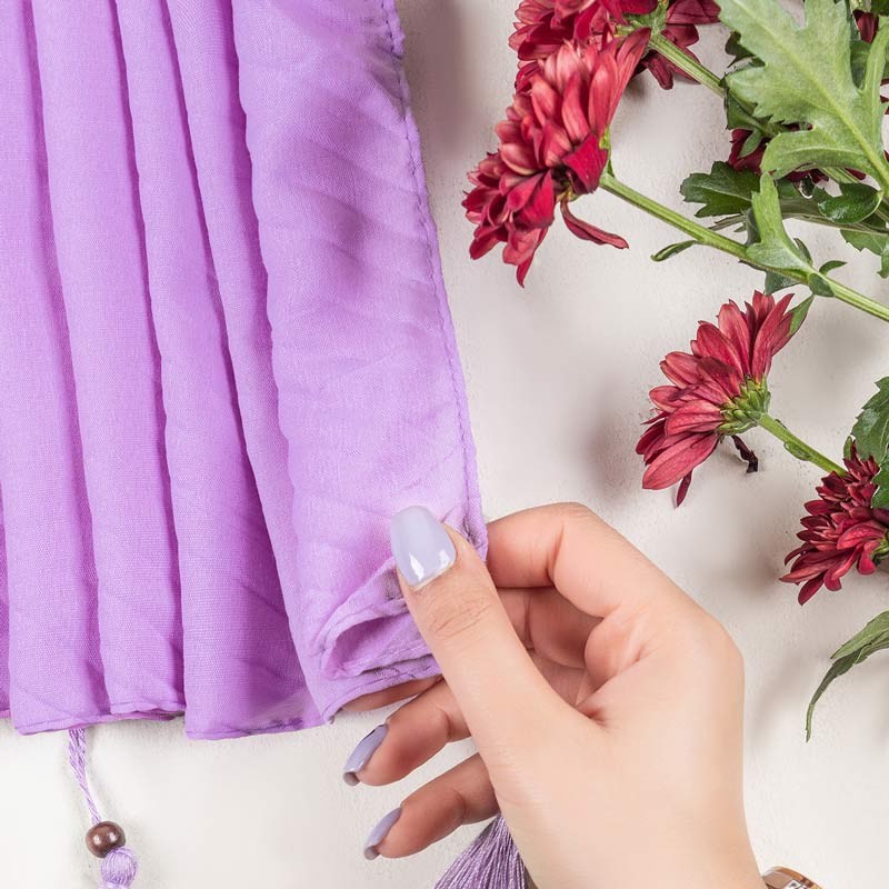 شال پلیسه کد 361
کدمحصول  5014553
جنس  سوپر نخ 
اصلا سُر و لیز نیست.