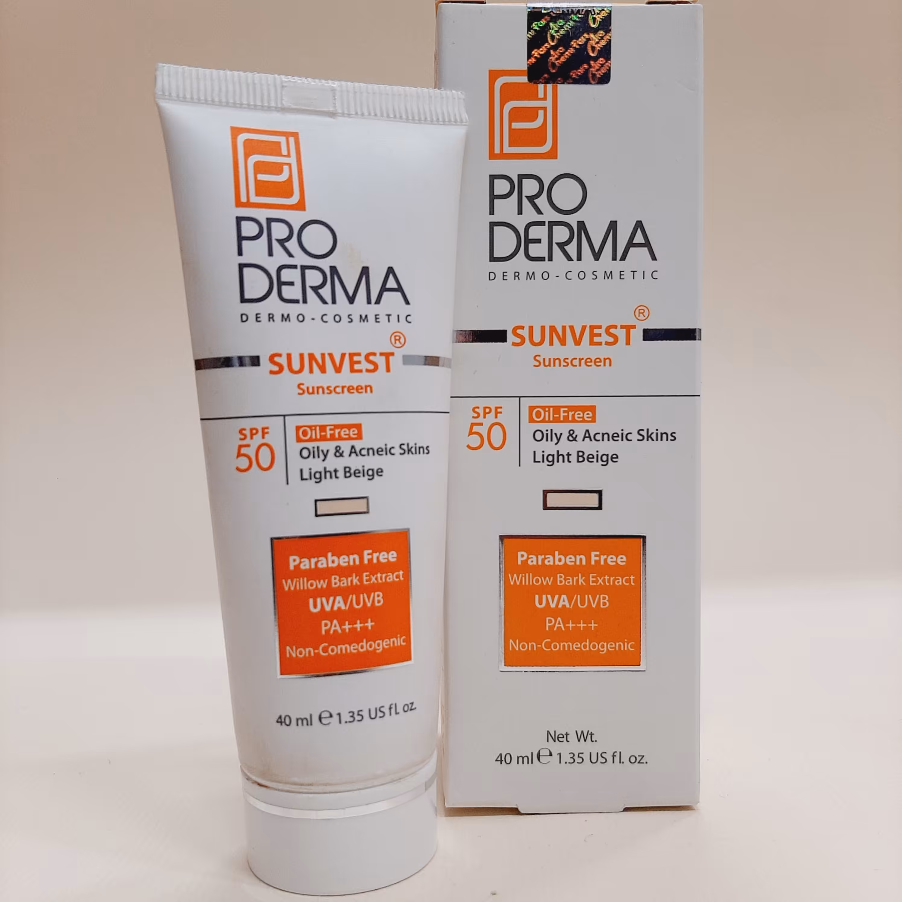 ضدآفتاب رنگی پوست چرب پرودرما- SPF 50 - رنگ بژ روشن