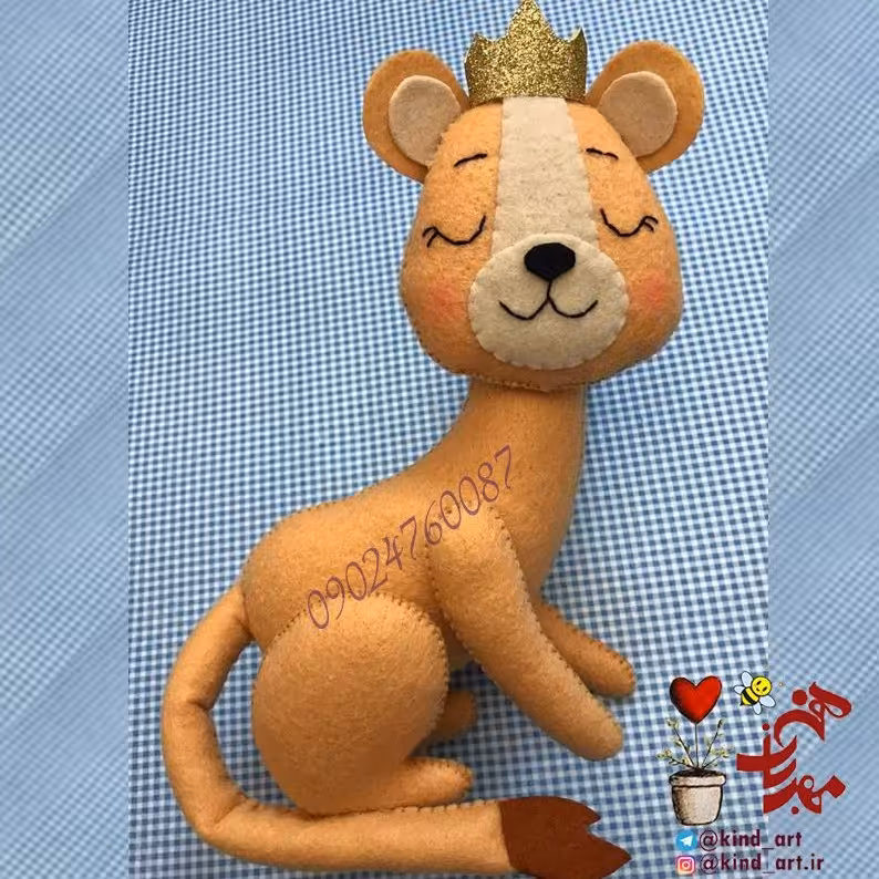 عروسک نمدی خانم شیر