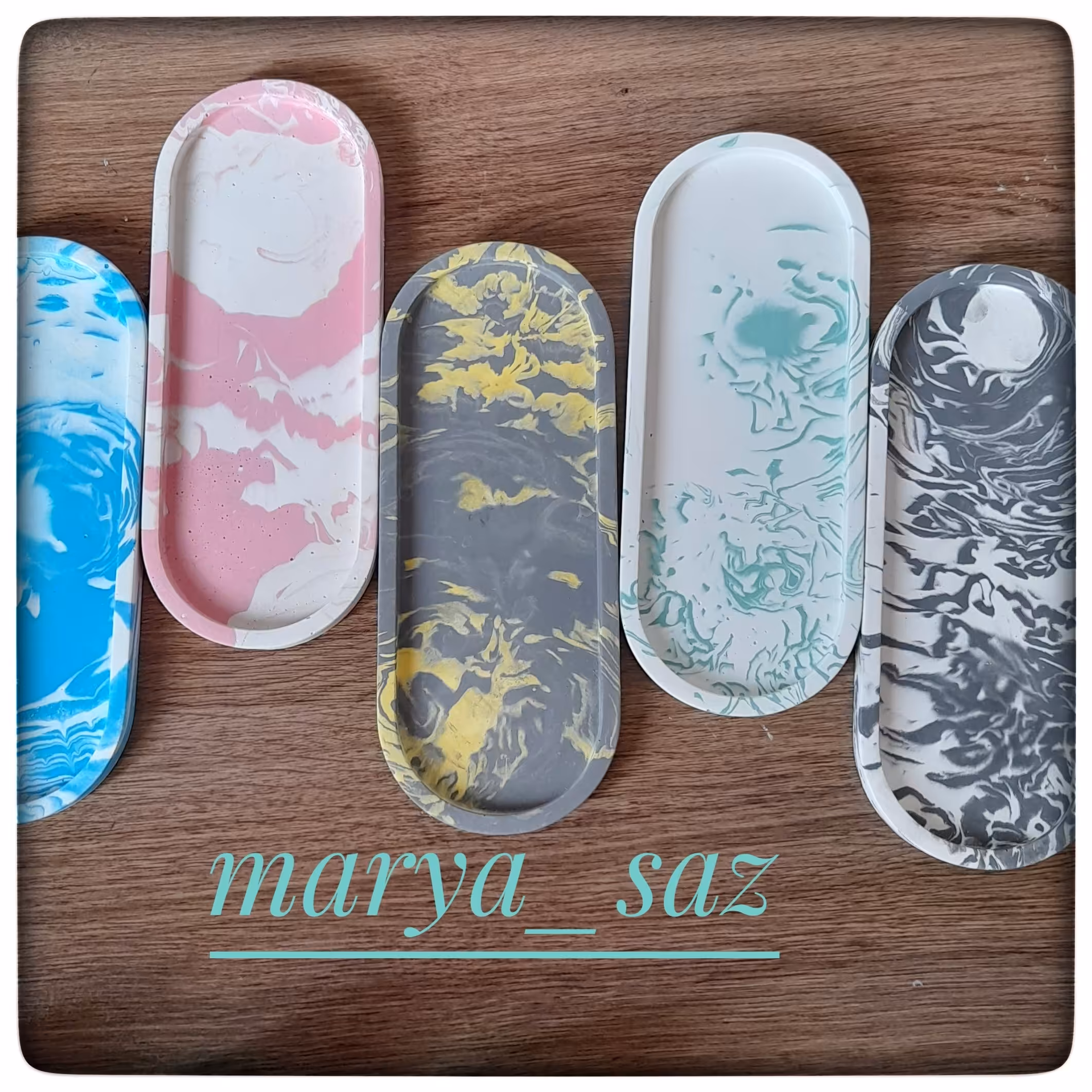 سینی بیضی سایز 10در 24  جنس سنگ مصنوعی 