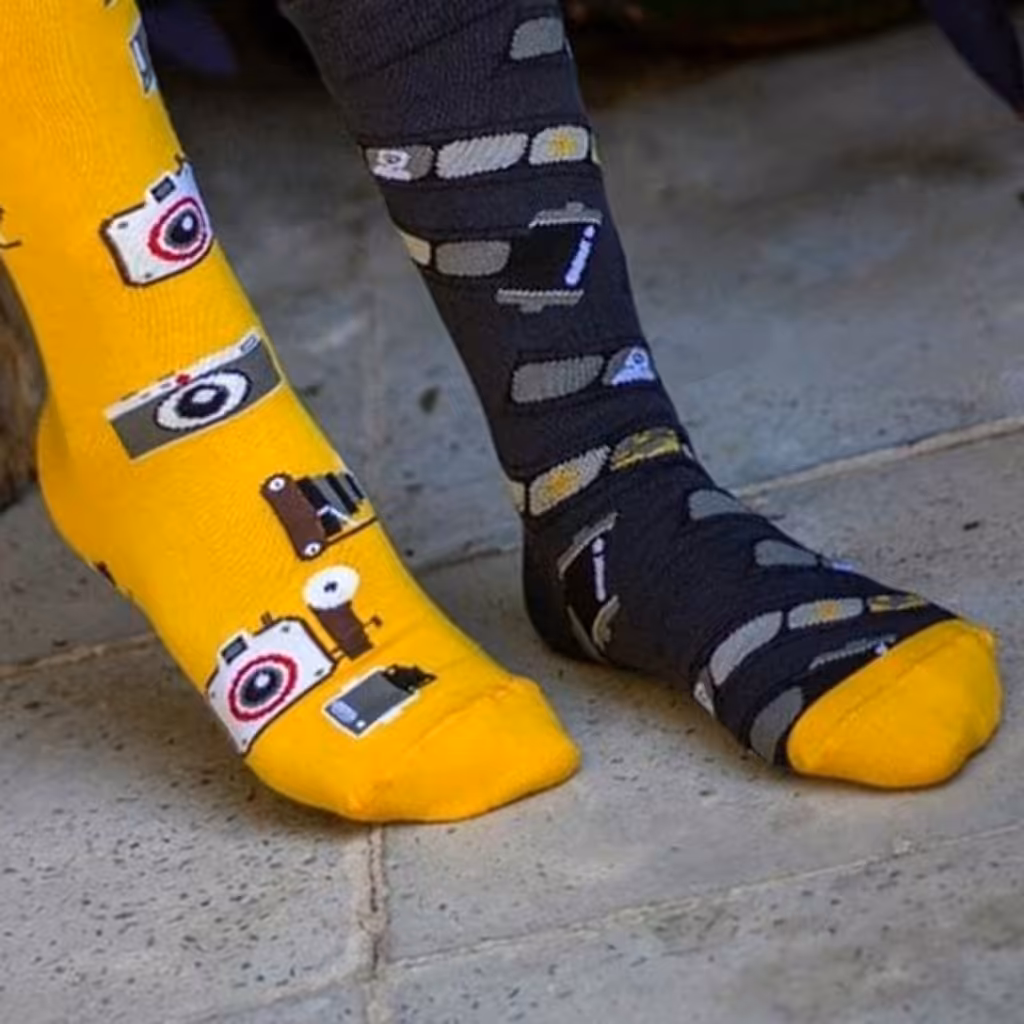 جوراب ساقدار طرح دوربین لنگه به لنگه  برند السوان کد 52 . نخ 80درصد الیاف طبیعی. نانو شده 