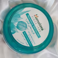 کرم مرطوب کننده هیمالیا مدل Herbals حجم 150 میلی لیتر