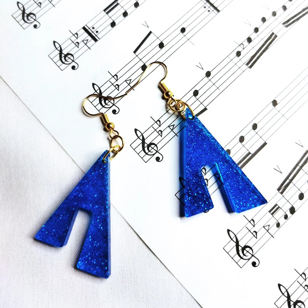 گوشواره اکلیلی رزین