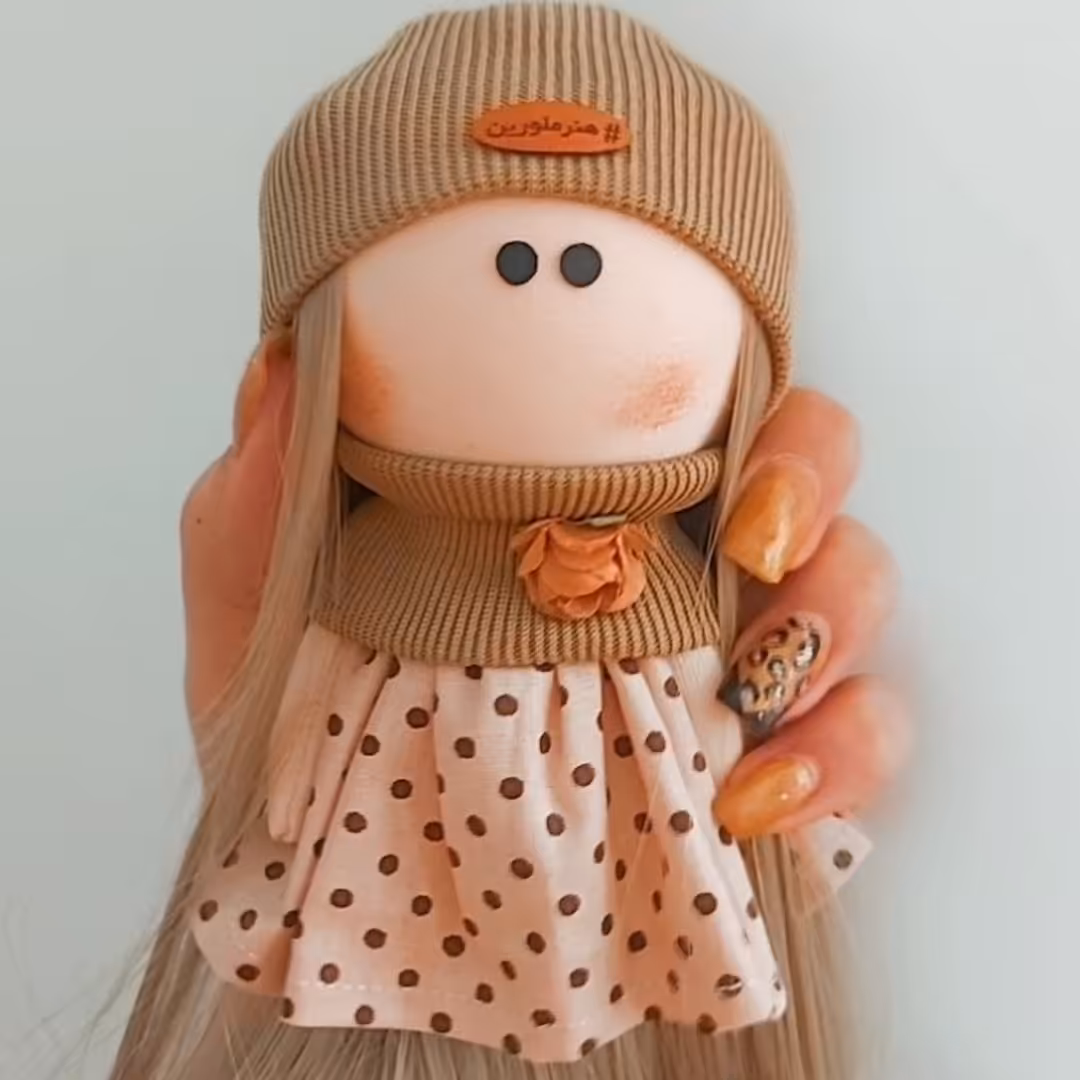 جاسوییچی عروسک روسی